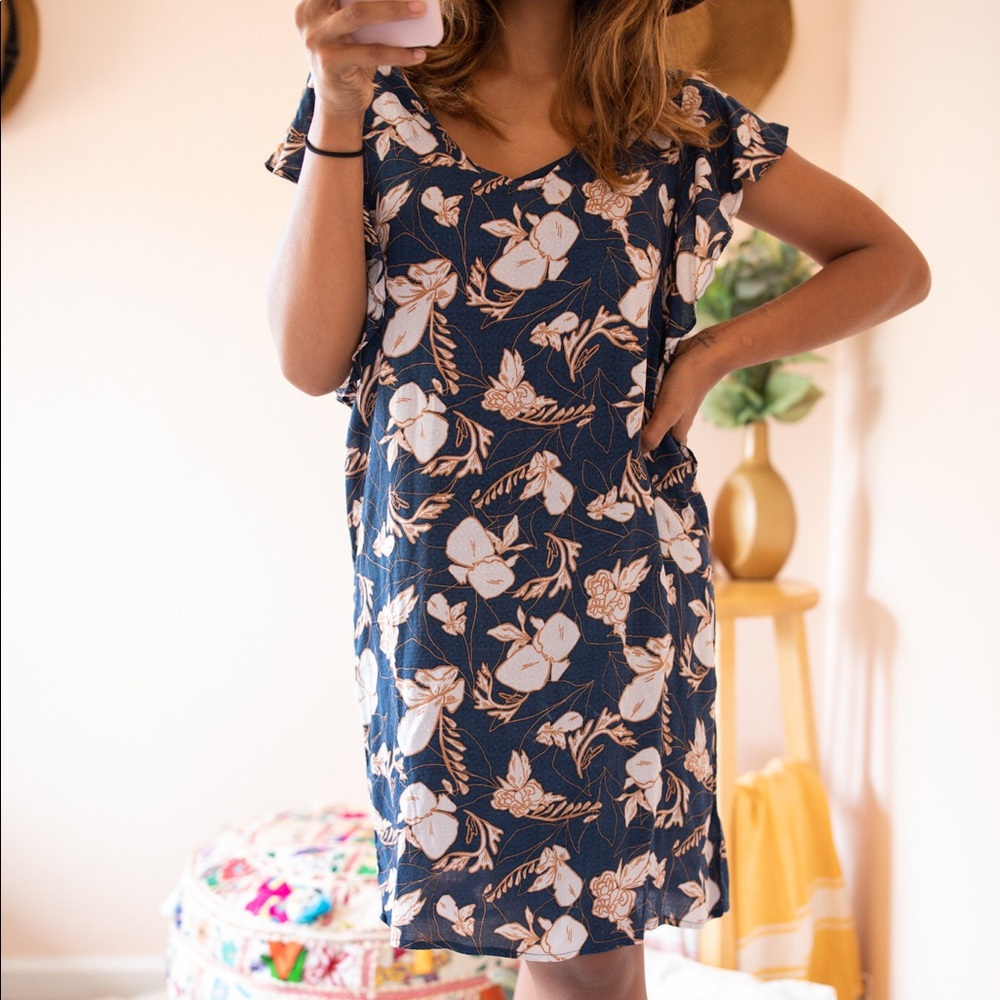 Boho Floral Ruffle Sleeve Shirt Dress